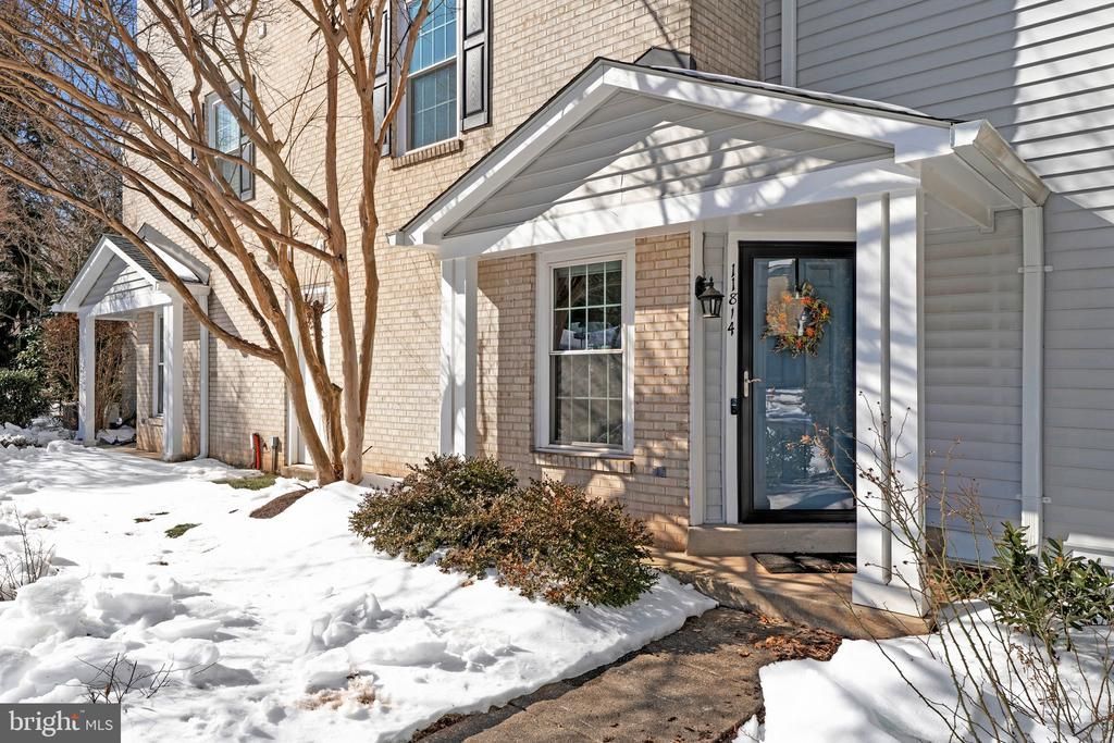 11814 Rockaway Lane, Unit 32, Fairfax, VA 22030 Main Photo