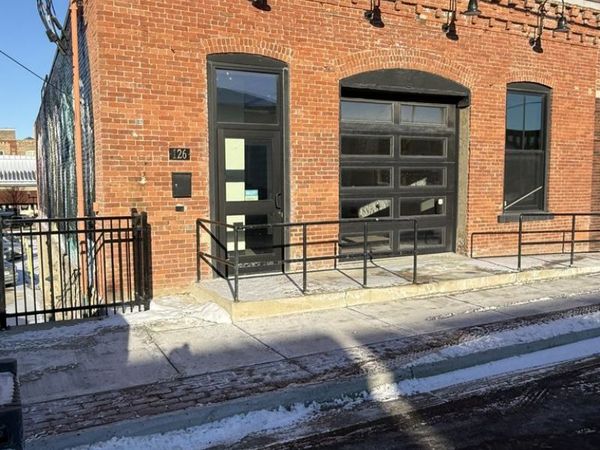 126 N Madison St, Rockford, IL 61104
