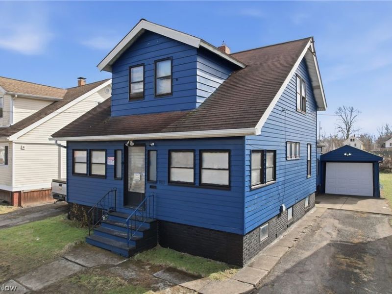 983 Garden Street NW, Warren, OH 44485 Photo 3