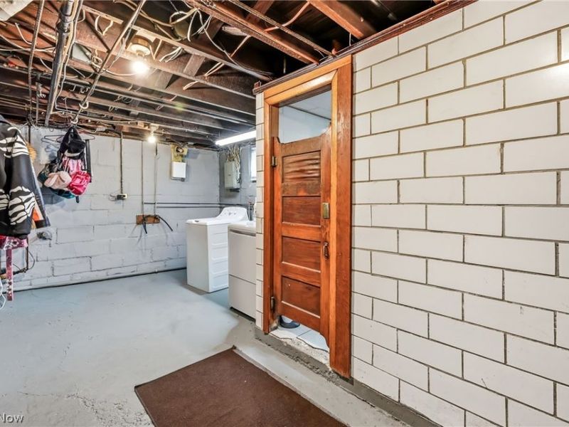 983 Garden Street NW, Warren, OH 44485 Photo 41