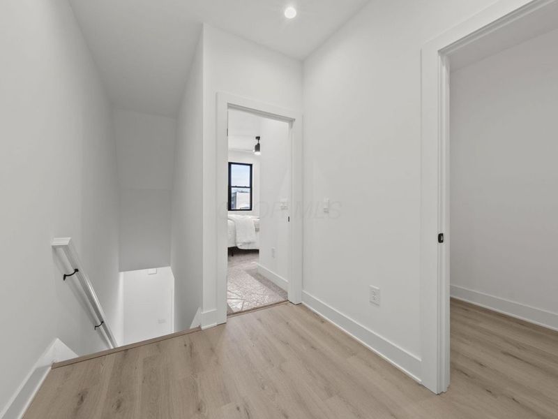 1097 Franklin Avenue, Columbus, OH 43205 Photo 32