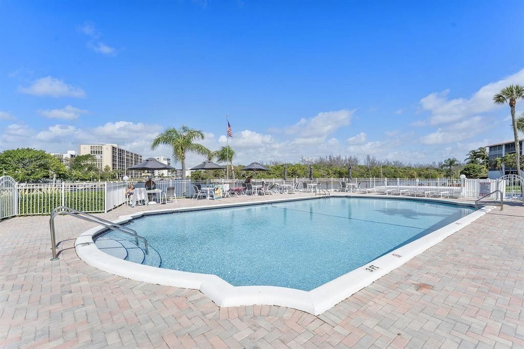 101 NE 19th Avenue, Unit 126, Deerfield Beach, FL 33441 Photo