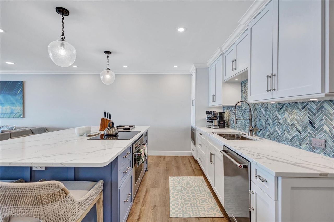 6140 Midnight Pass Road, Unit 401, Sarasota, FL 34242 Photo