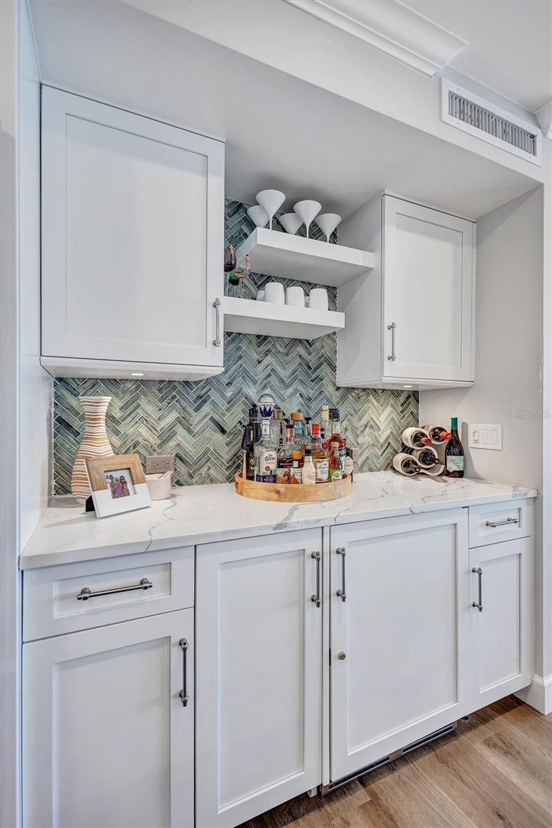 6140 Midnight Pass Road, Unit 401, Sarasota, FL 34242 Photo