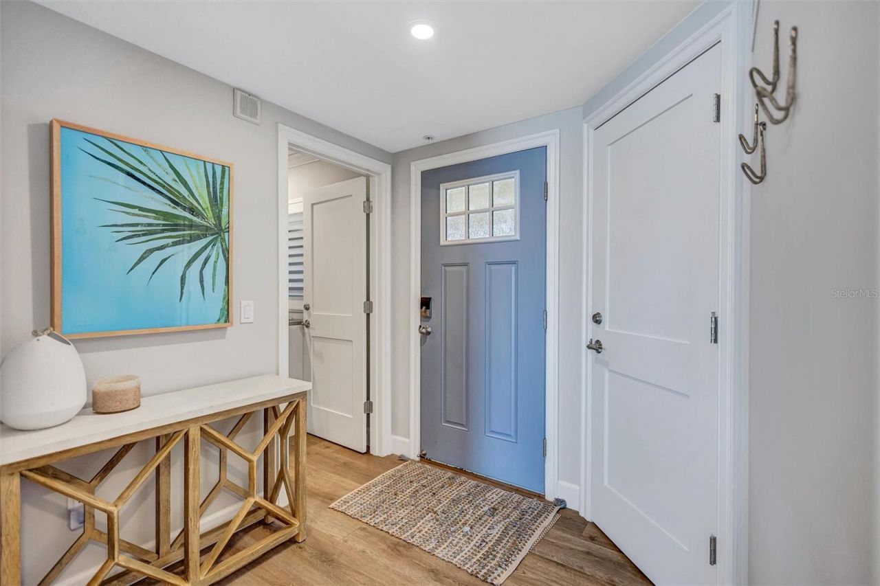 6140 Midnight Pass Road, Unit 401, Sarasota, FL 34242 Photo