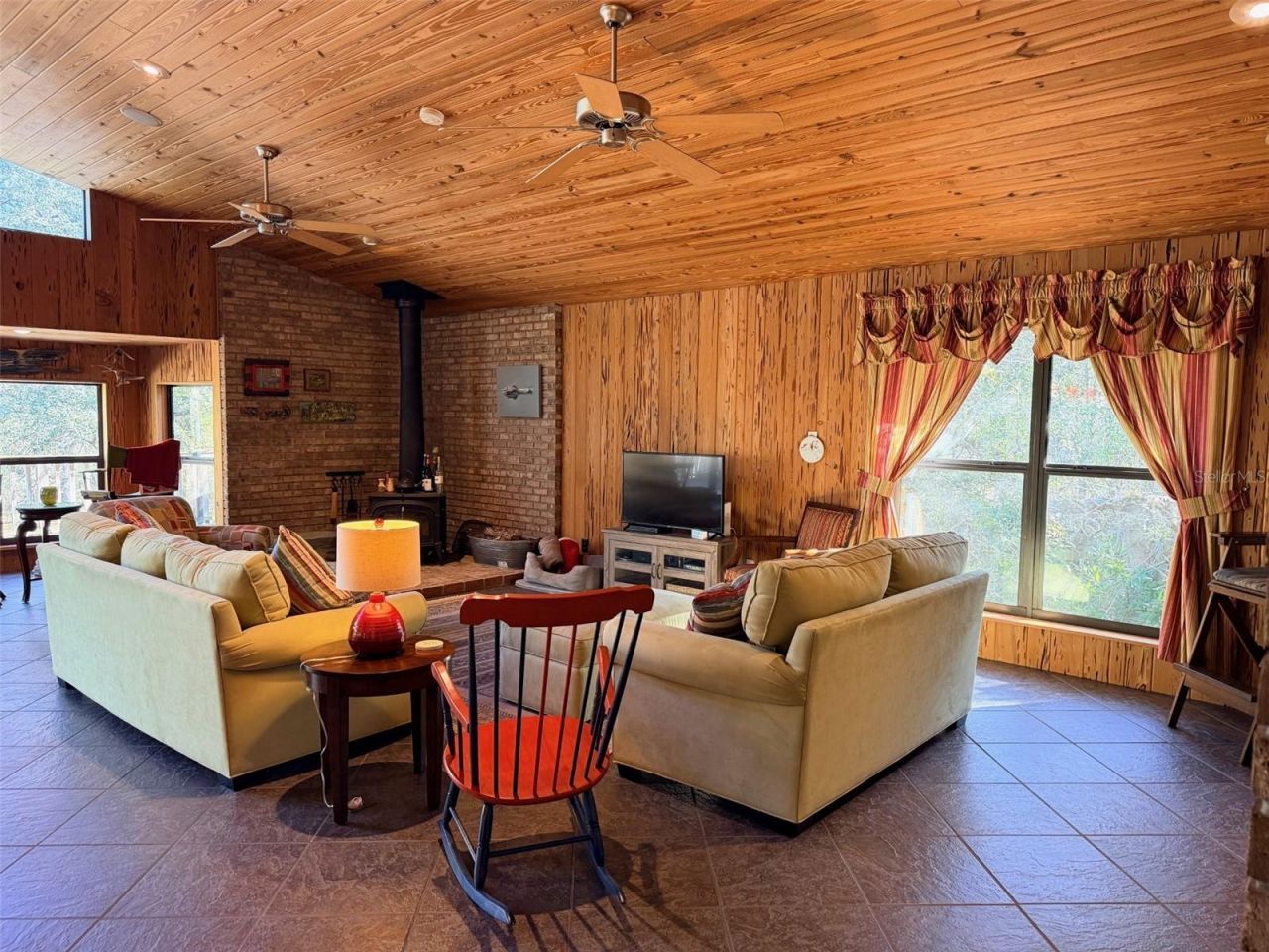 127 SE 930 Street, Old Town, FL 32680 Photo