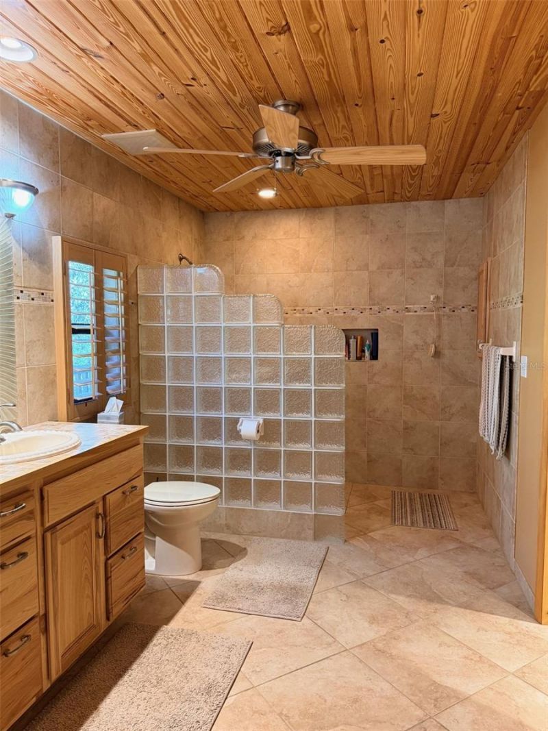 127 SE 930 Street, Old Town, FL 32680 Photo