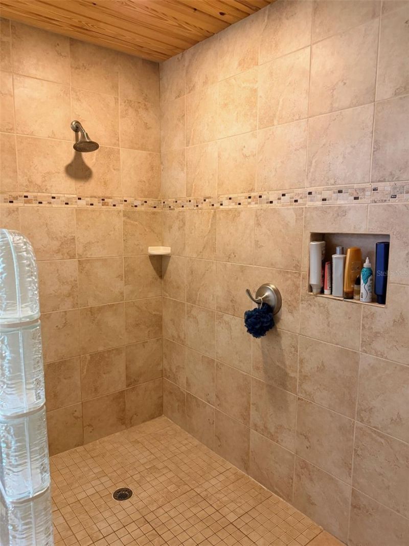 127 SE 930 Street, Old Town, FL 32680 Photo