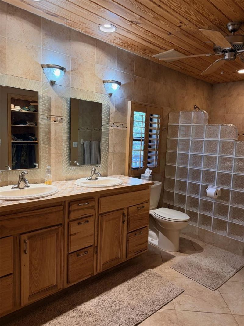 127 SE 930 Street, Old Town, FL 32680 Photo