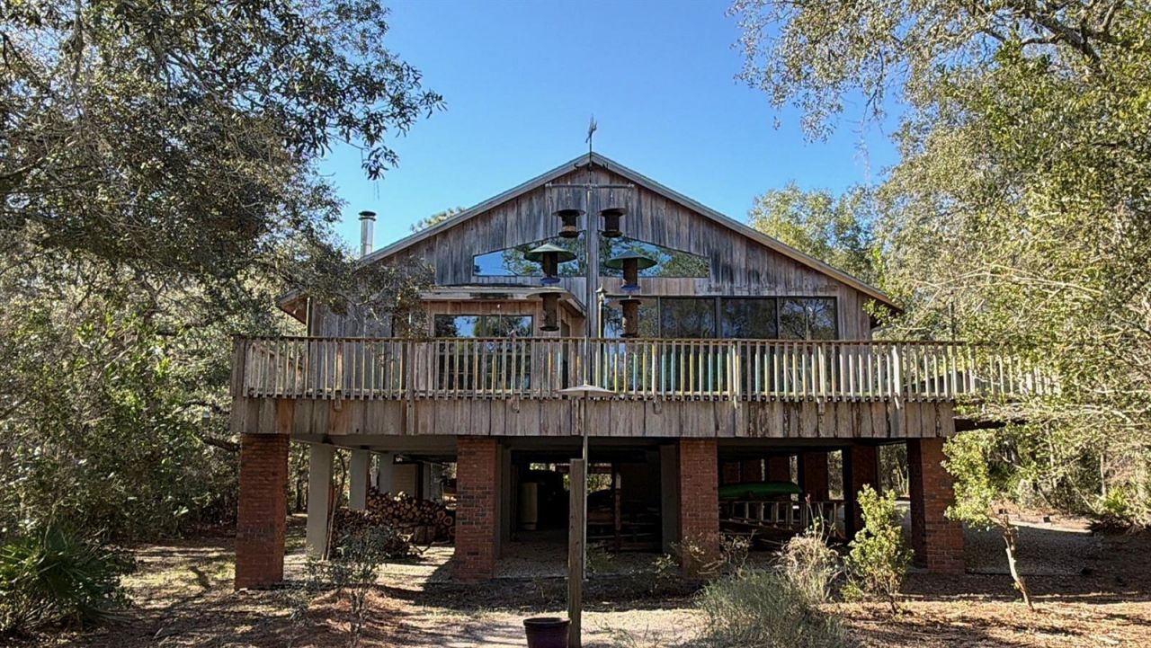 127 SE 930 Street, Old Town, FL 32680 Photo