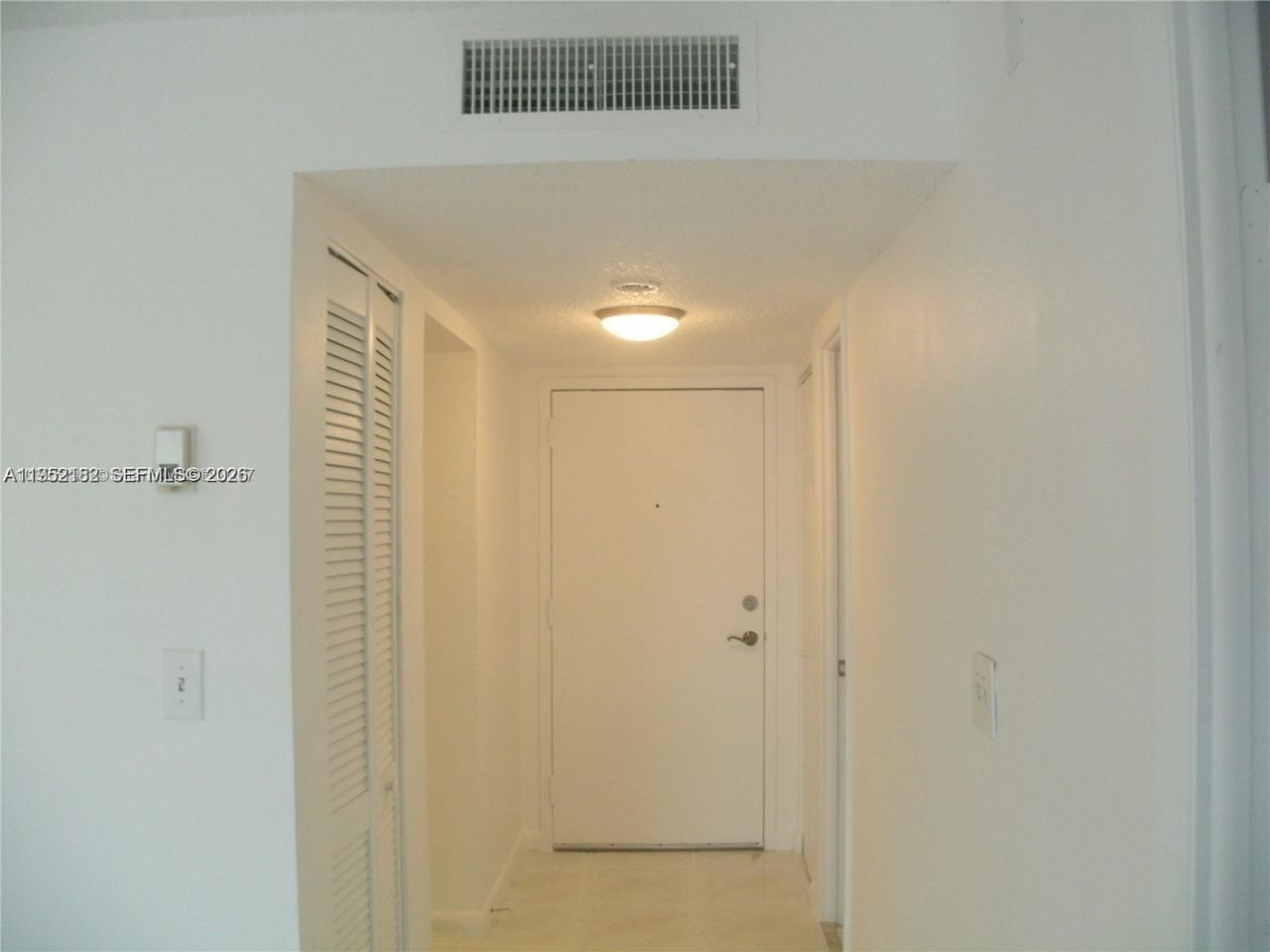 9360 Fontainebleau Blvd, Unit 603, Miami, FL 33172 Photo
