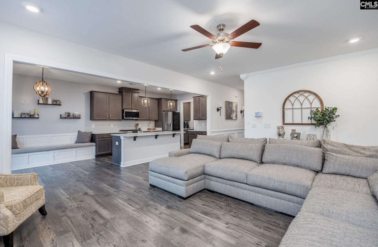 216 White Torpedo Way Photo 11