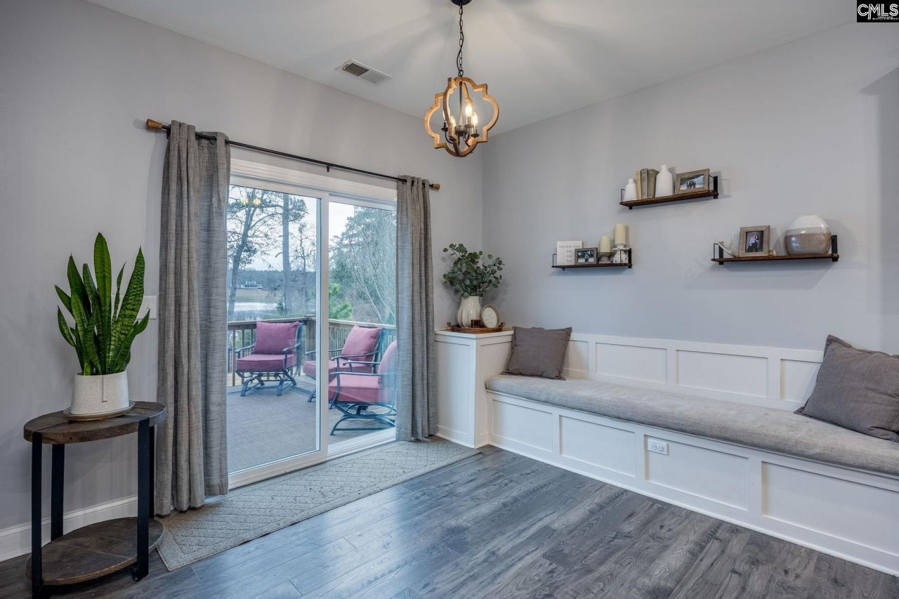 216 White Torpedo Way Photo 21