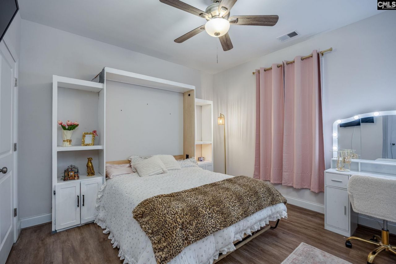 216 White Torpedo Way Photo 23