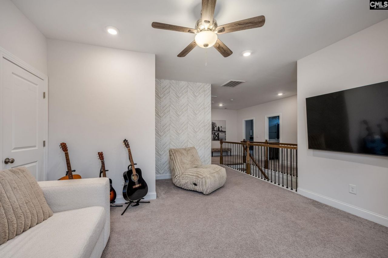 216 White Torpedo Way Photo 27