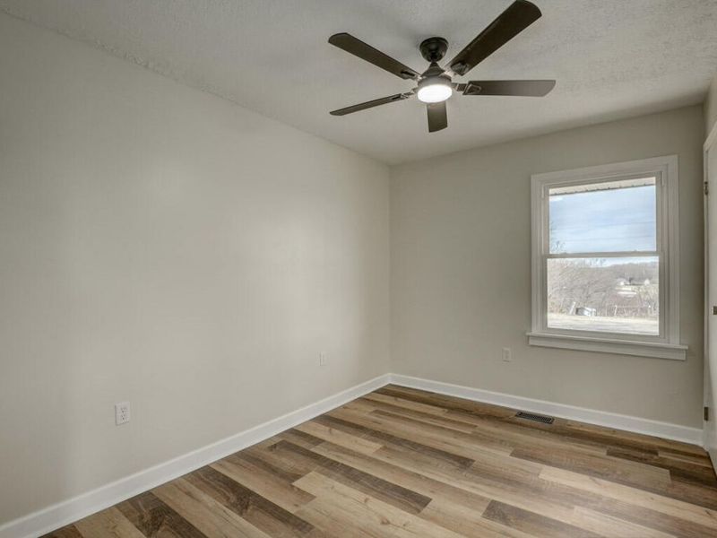 587 Jenkins Lane, Falmouth, KY 41040 Photo 10