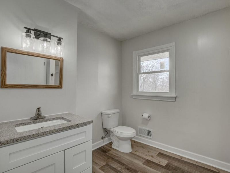 587 Jenkins Lane, Falmouth, KY 41040 Photo 8