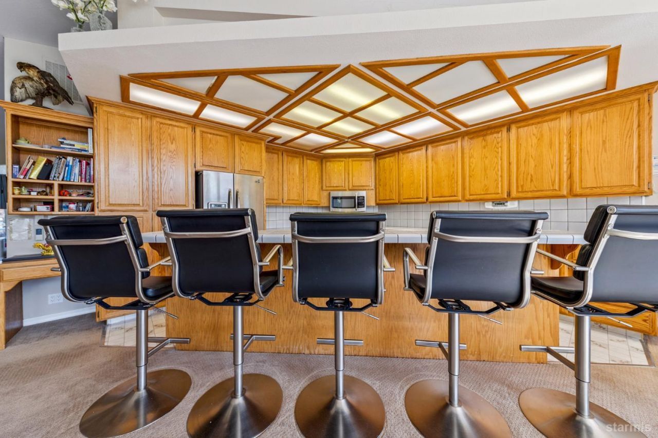 1938 Marconi Way, South Lake Tahoe, CA 96150 Photo