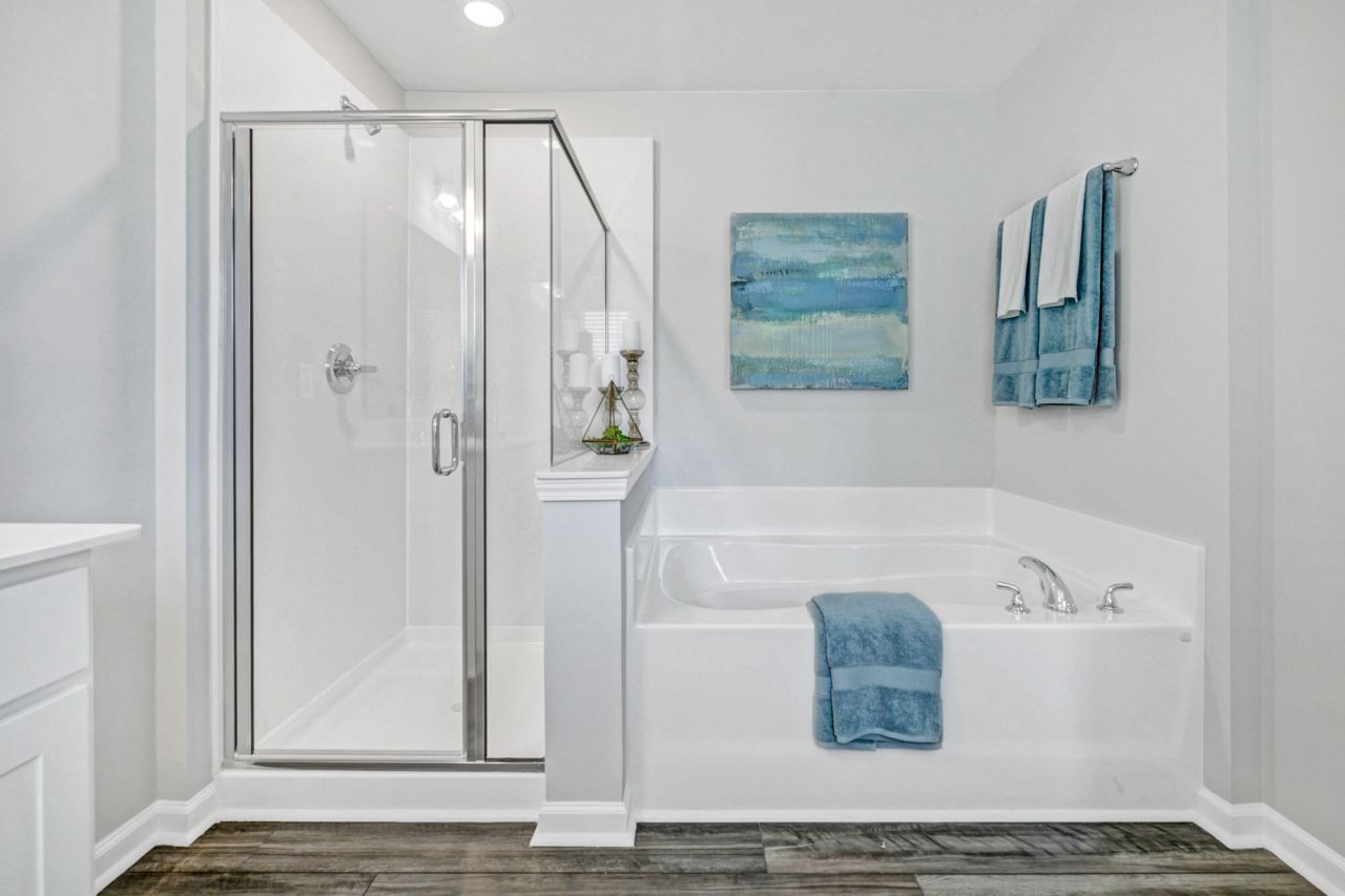 214 Central Creek Drive Photo 15