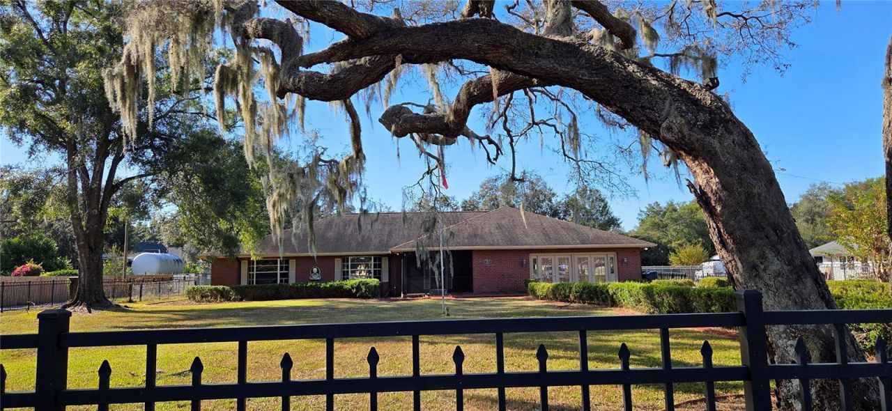 1702 S Miller Road, Valrico, FL 33594 Photo