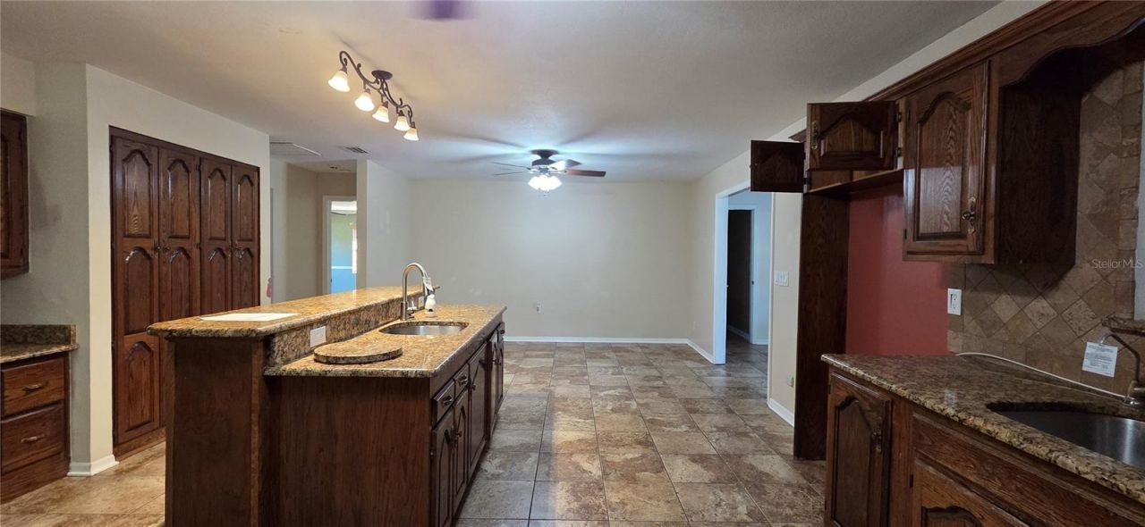 1702 S Miller Road, Valrico, FL 33594 Photo