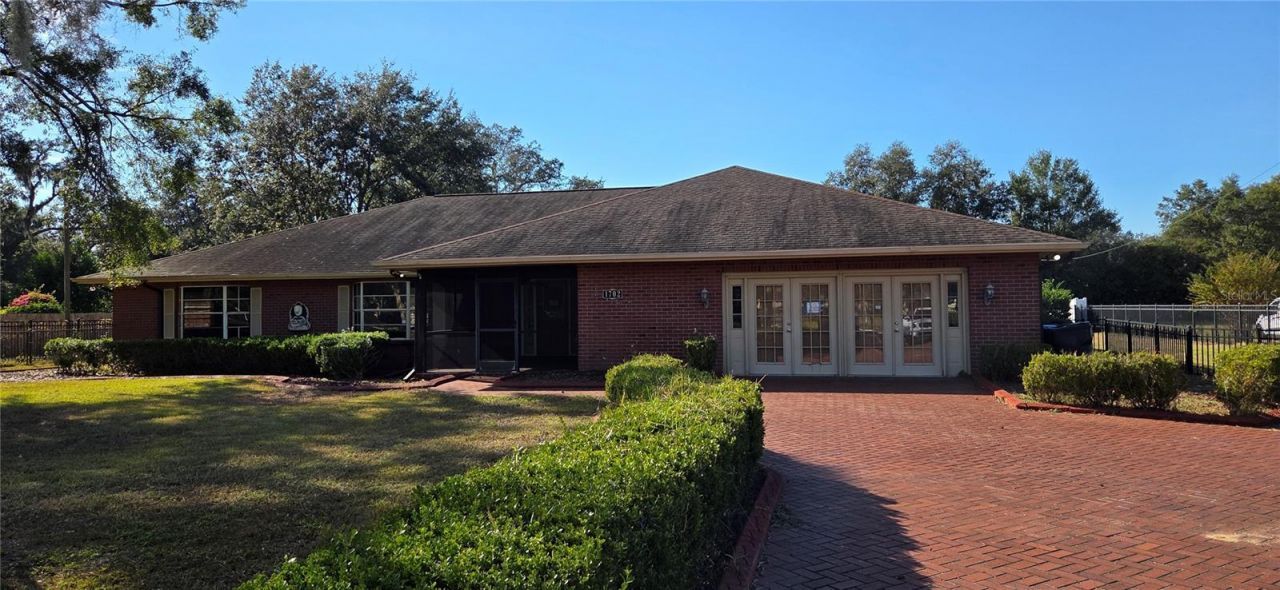 1702 S Miller Road, Valrico, FL 33594 Photo