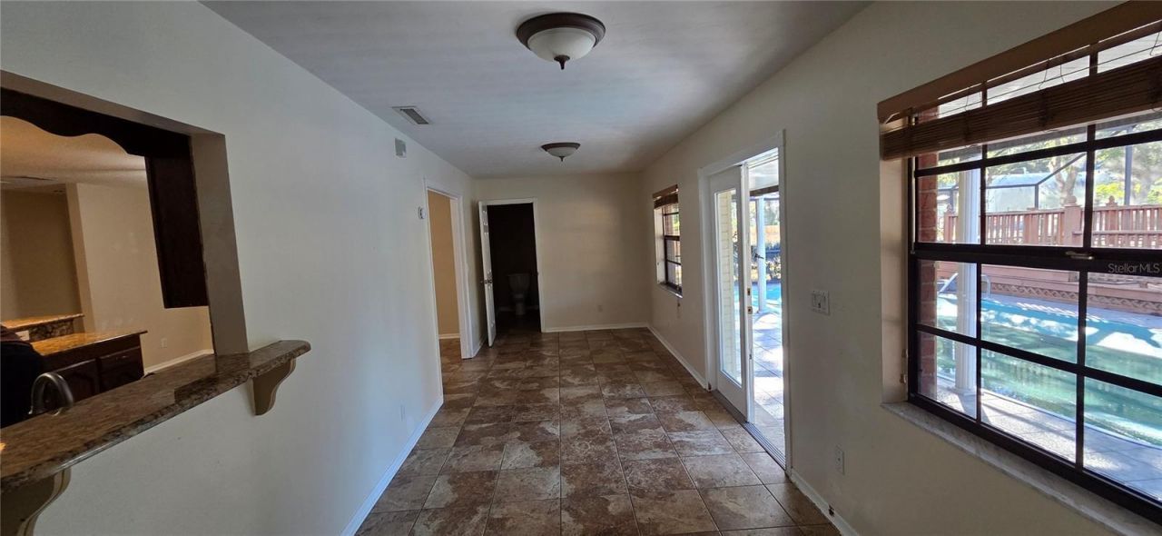 1702 S Miller Road, Valrico, FL 33594 Photo