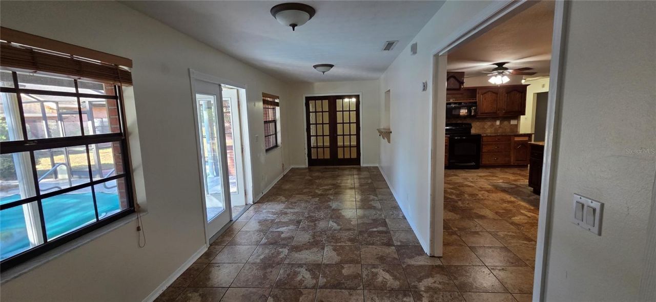 1702 S Miller Road, Valrico, FL 33594 Photo