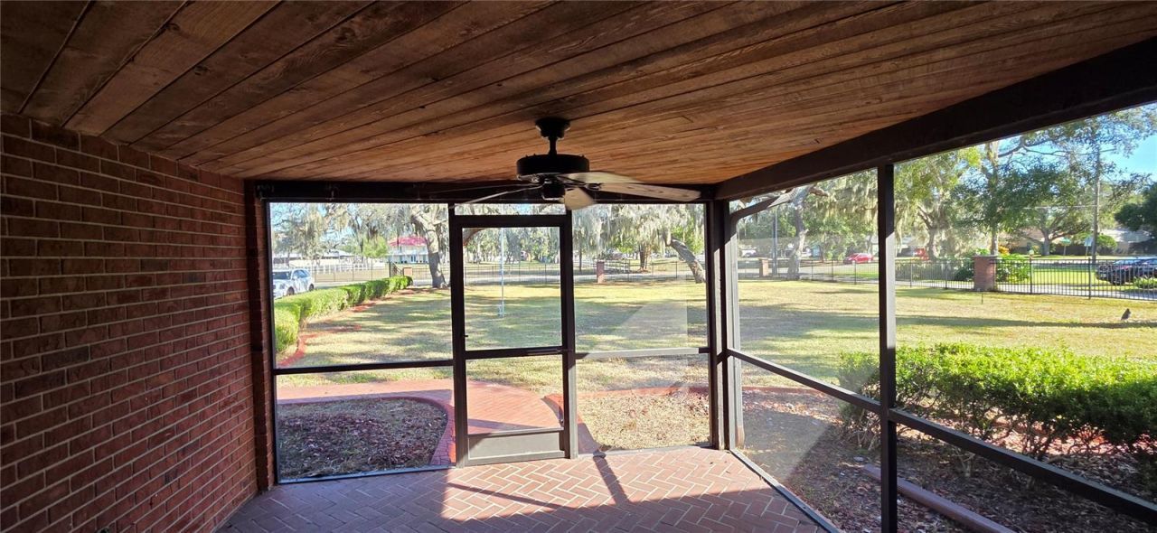 1702 S Miller Road, Valrico, FL 33594 Photo