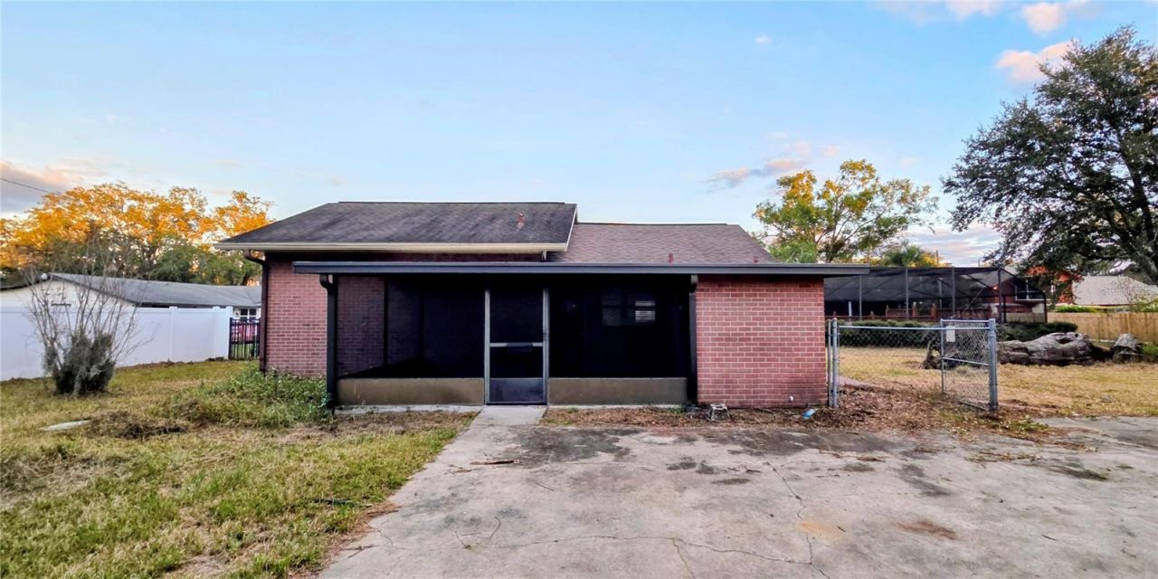 1702 S Miller Road, Valrico, FL 33594 Photo