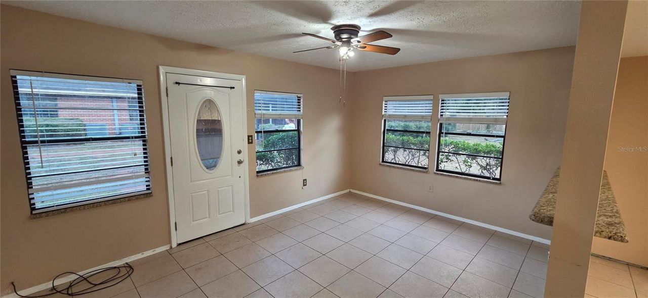 1702 S Miller Road, Valrico, FL 33594 Photo