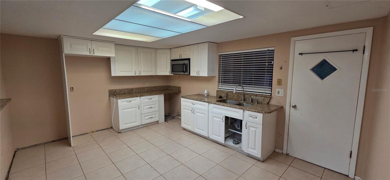 1702 S Miller Road, Valrico, FL 33594 Photo