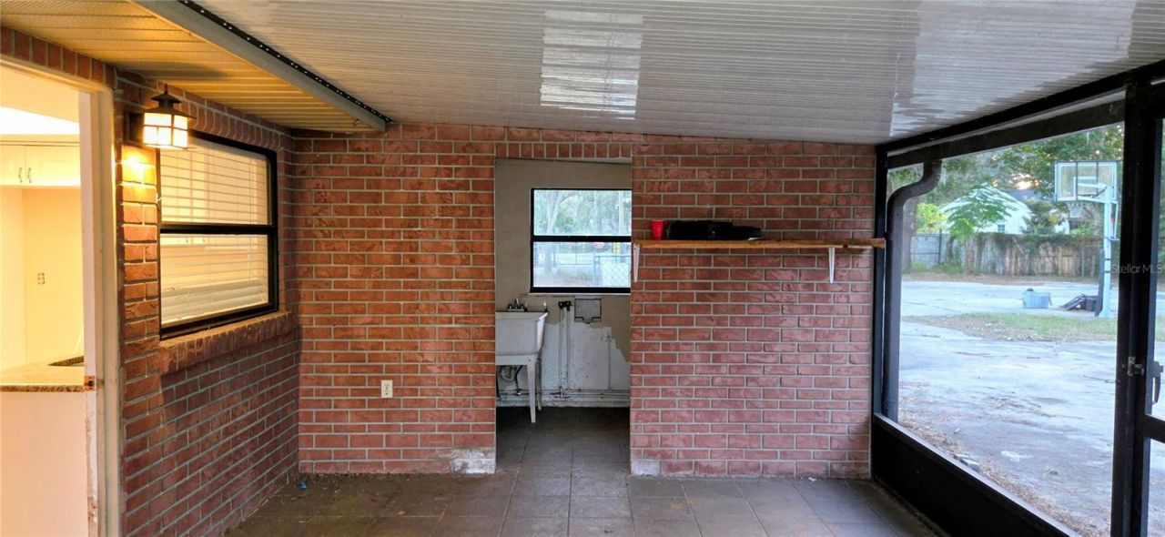 1702 S Miller Road, Valrico, FL 33594 Photo