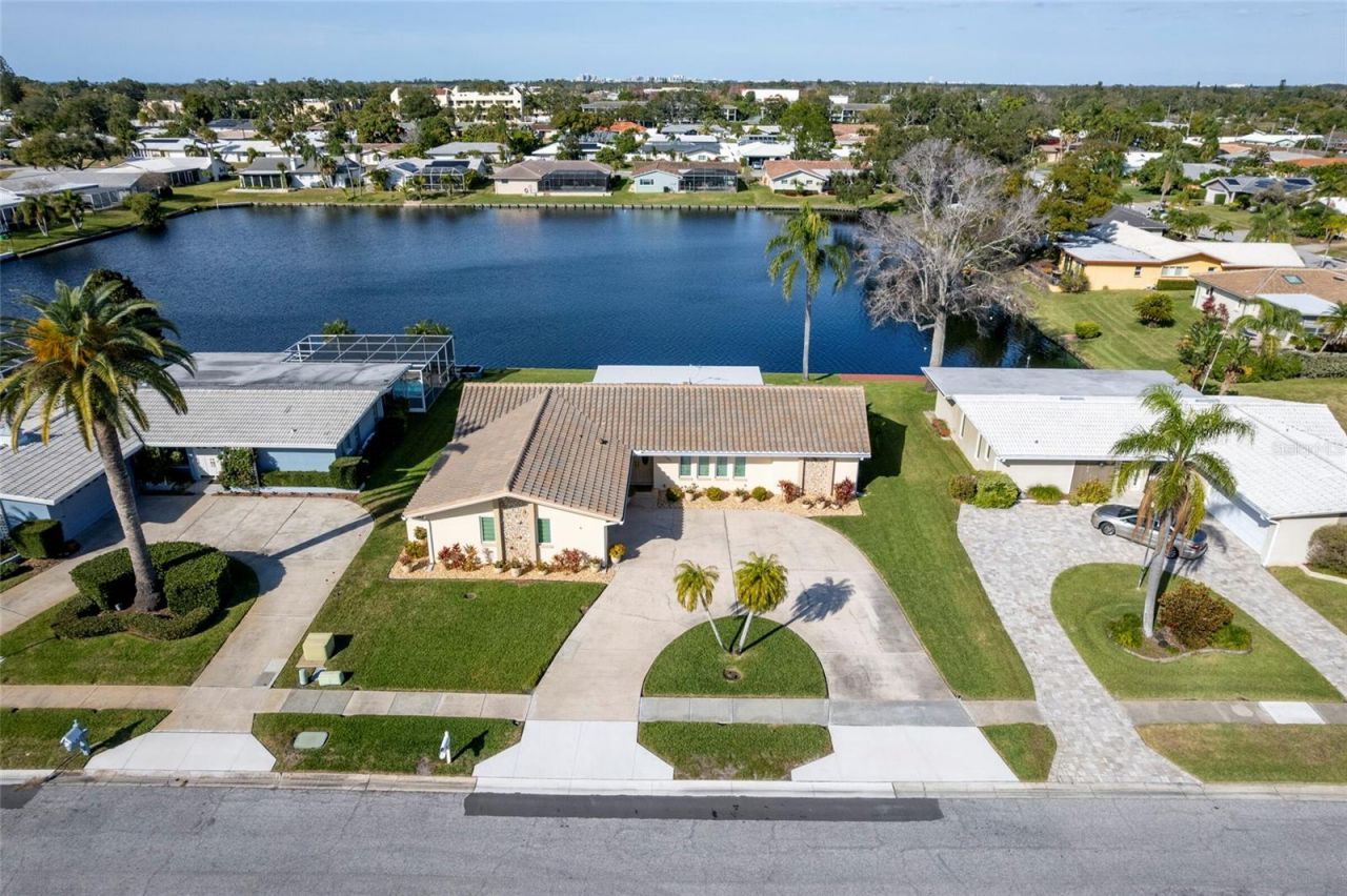 13797 Pinecrest Drive, Largo, FL 33774 Photo