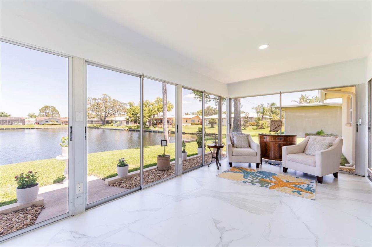 13797 Pinecrest Drive, Largo, FL 33774 Photo