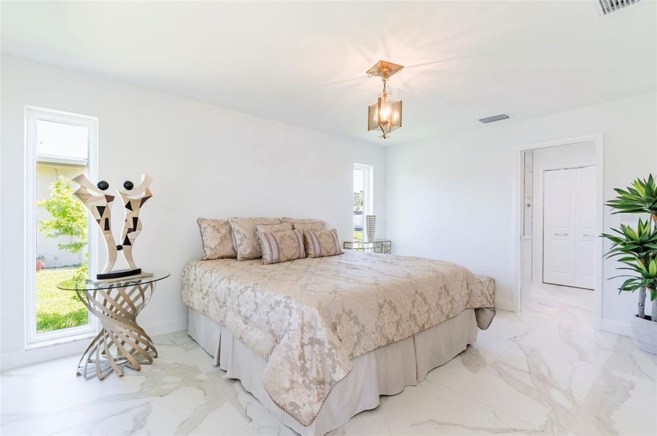13797 Pinecrest Drive, Largo, FL 33774 Photo