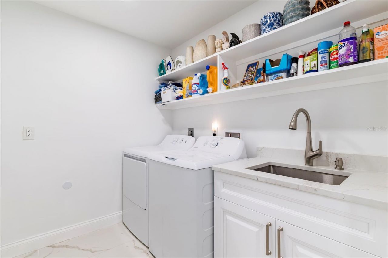 13797 Pinecrest Drive, Largo, FL 33774 Photo