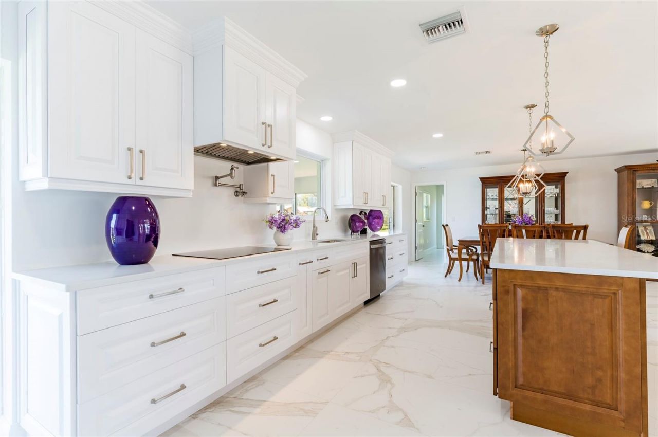 13797 Pinecrest Drive, Largo, FL 33774 Photo