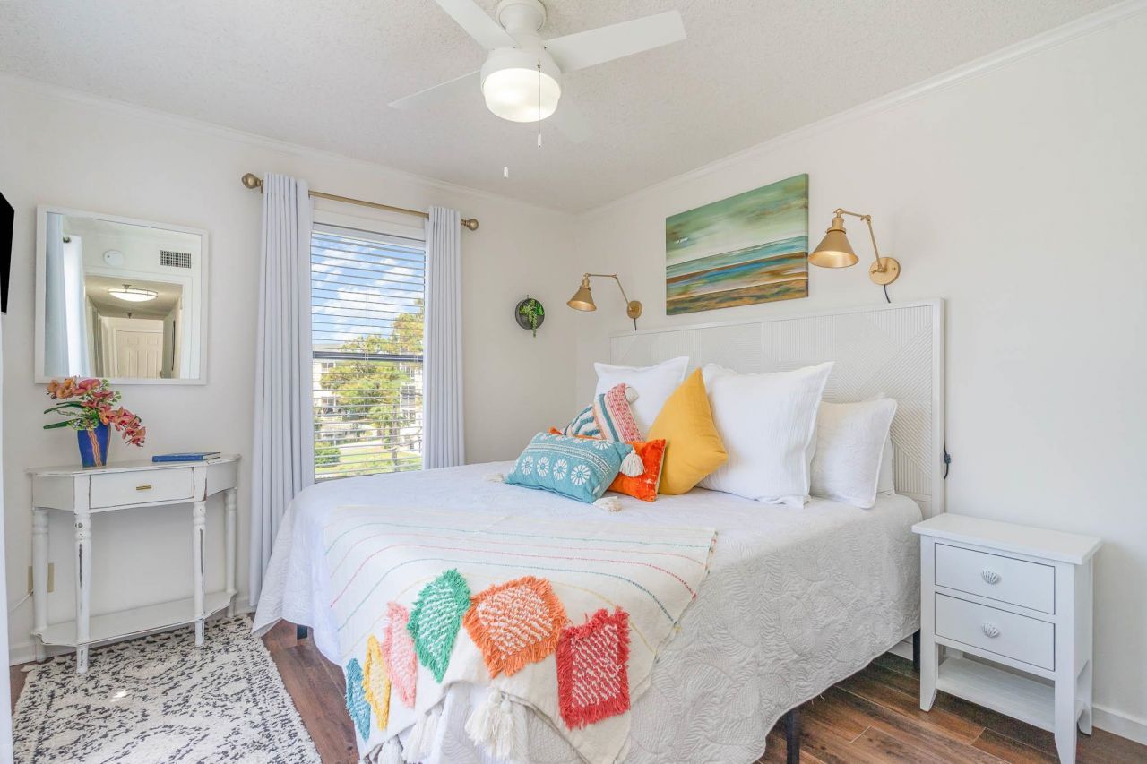 211 Hillside Dr. N Photo 14