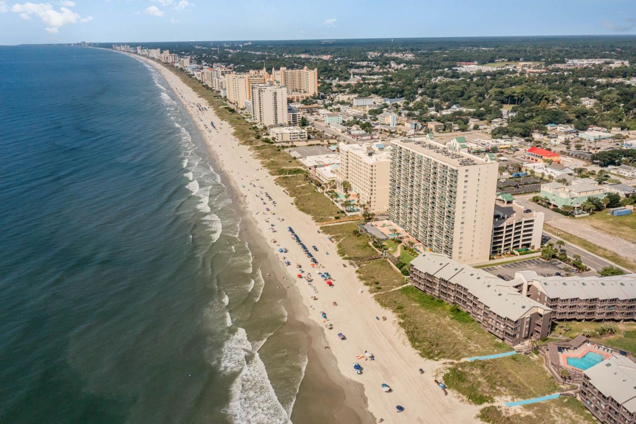 211 Hillside Dr. N Photo 25