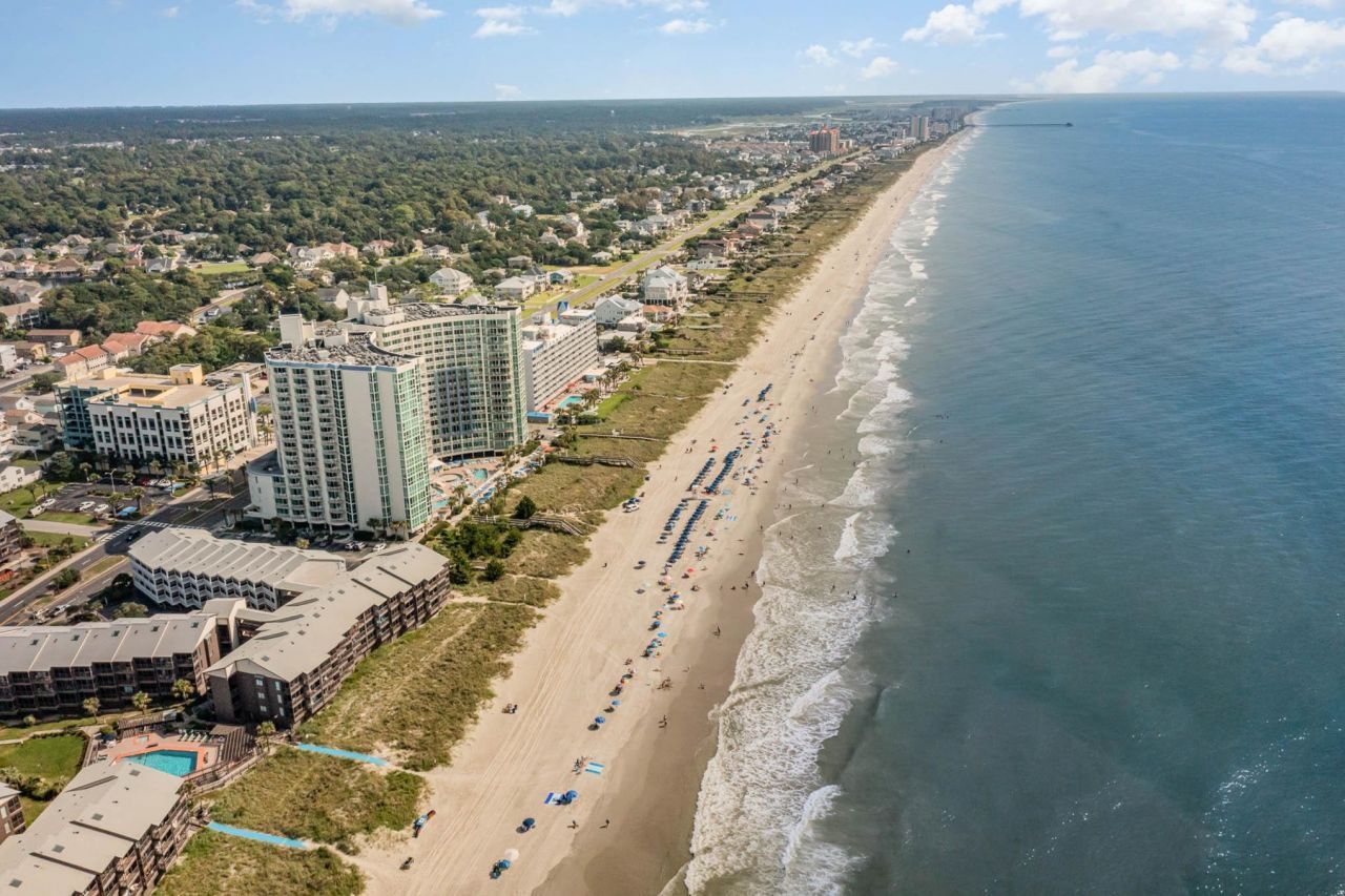 211 Hillside Dr. N Photo 28