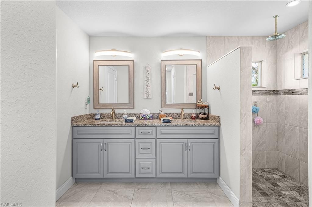 3627 Schooner Ln, Saint James City, FL 33956 Photo