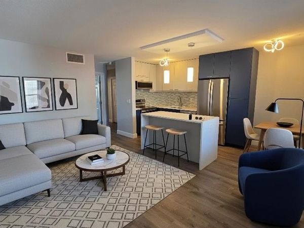 2607 NE 8th Ave, Unit 14, Wilton Manors, FL 33334