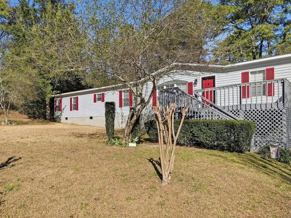 716 Pinecrest Street, Carthage, NC 28327
