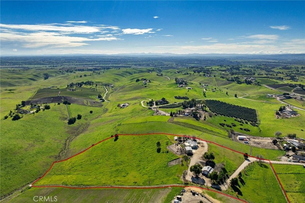 5925 Sweetie, San Miguel, CA 93451 Main Photo