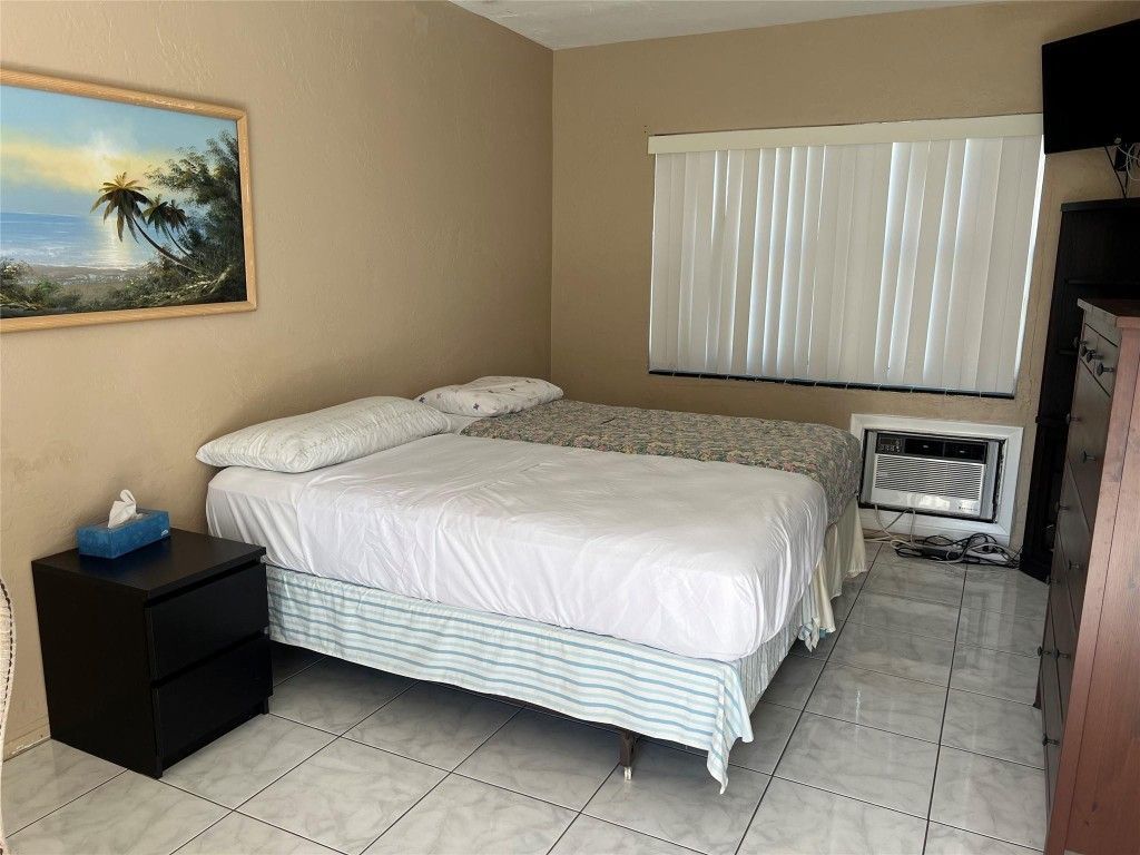 1315 N Ocean Drive, Unit 205, Hollywood, FL 33019 Photo