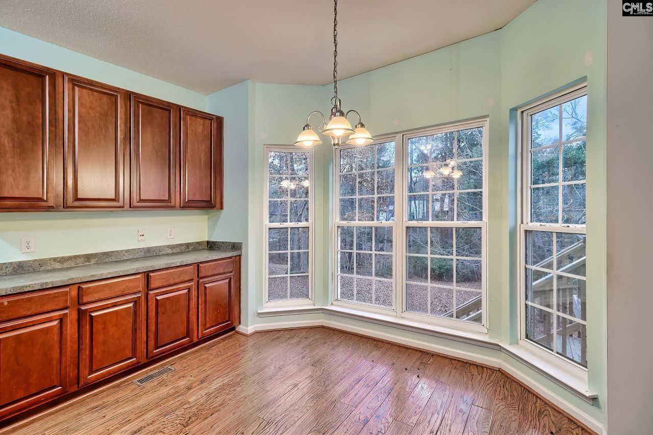 18 Persimmon Wood Court  Photo 12