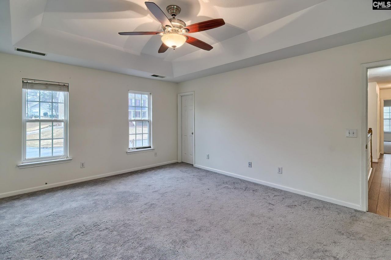 18 Persimmon Wood Court  Photo 14