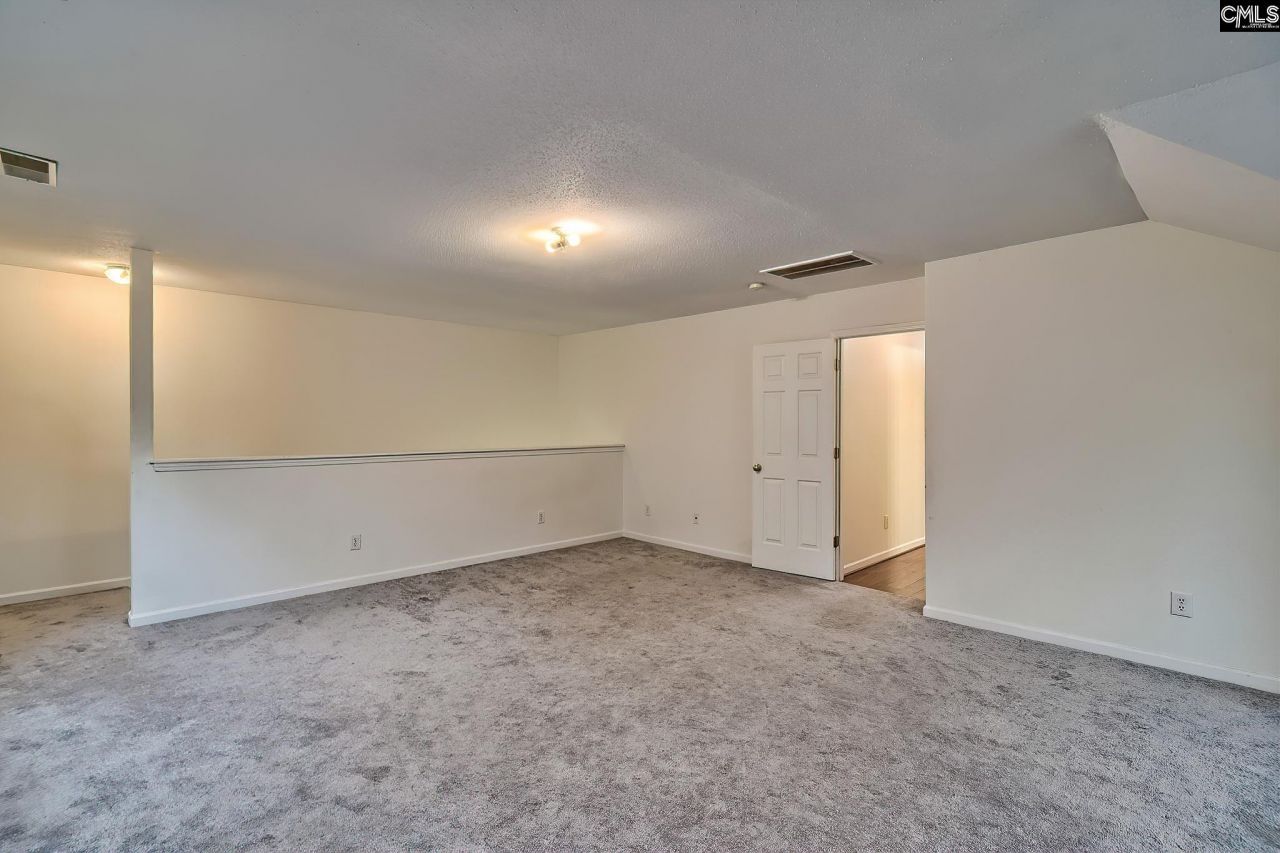 18 Persimmon Wood Court  Photo 18