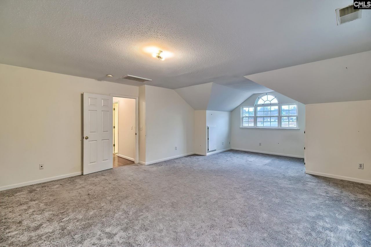 18 Persimmon Wood Court  Photo 20